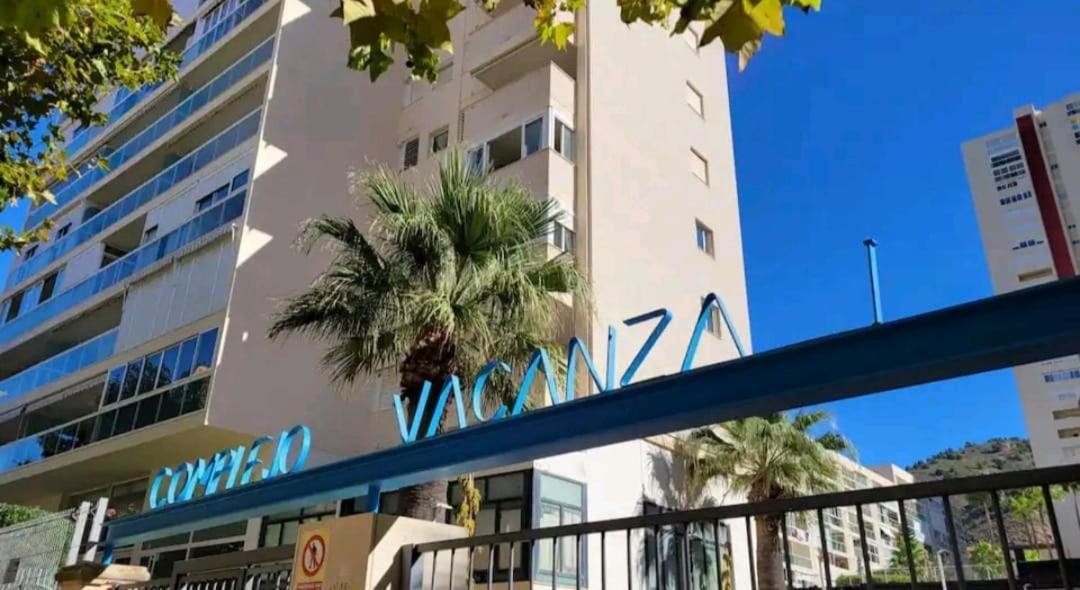 Ferienwohnung Vacanza Luxury Complex- Parking , Pool Only In The Summer , Rincon De Loix Benidorm Exterior foto