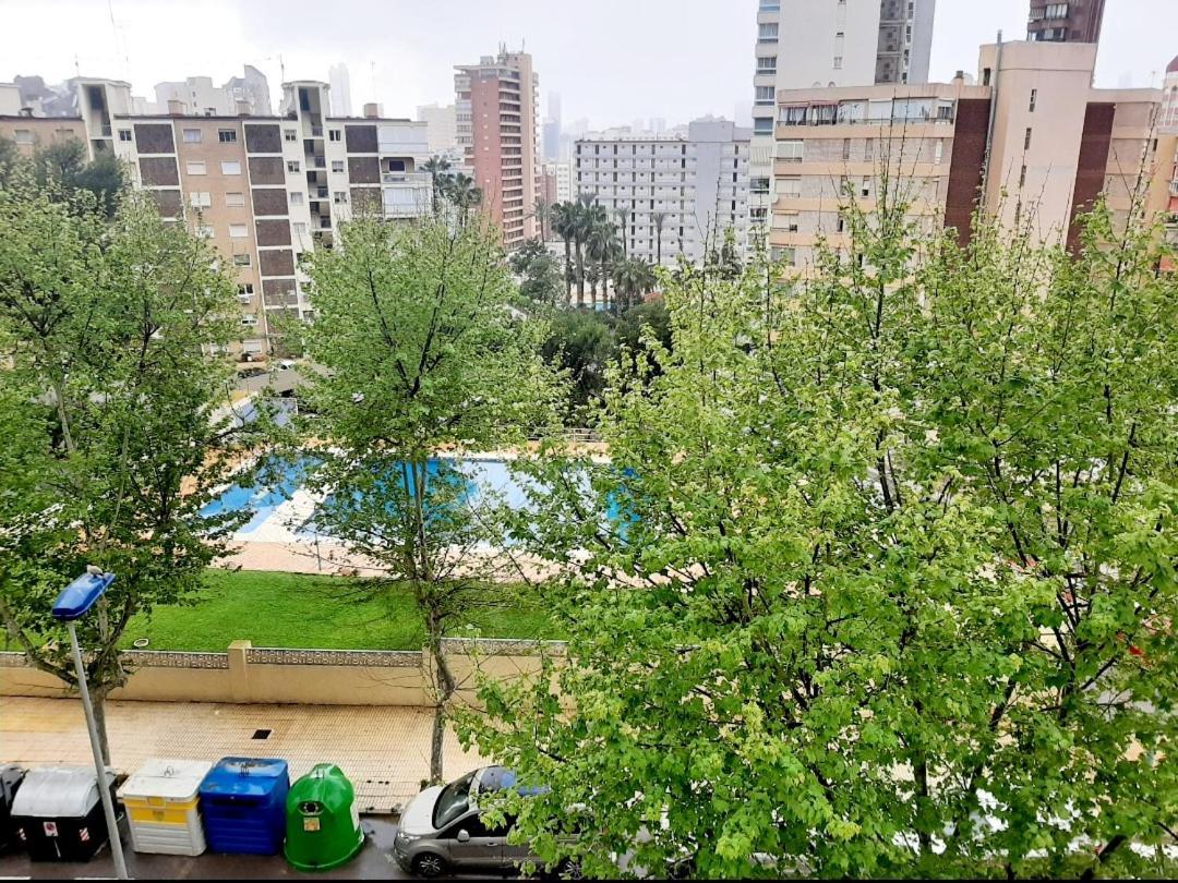 Ferienwohnung Vacanza Luxury Complex- Parking , Pool Only In The Summer , Rincon De Loix Benidorm Exterior foto