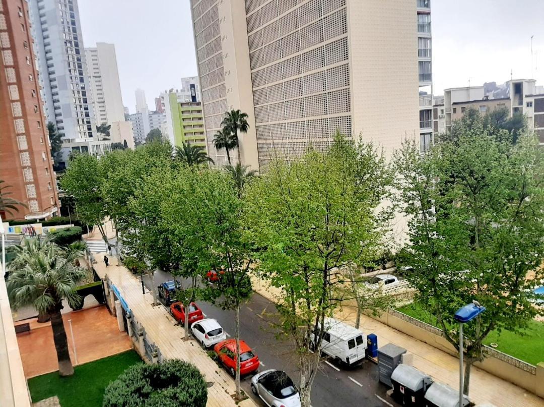 Ferienwohnung Vacanza Luxury Complex- Parking , Pool Only In The Summer , Rincon De Loix Benidorm Exterior foto