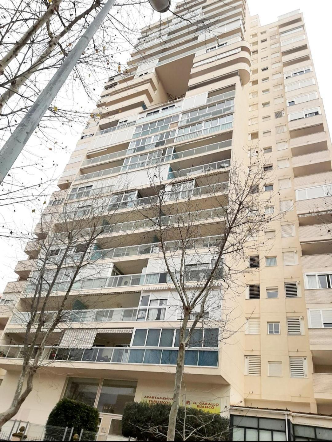 Ferienwohnung Vacanza Luxury Complex- Parking , Pool Only In The Summer , Rincon De Loix Benidorm Exterior foto
